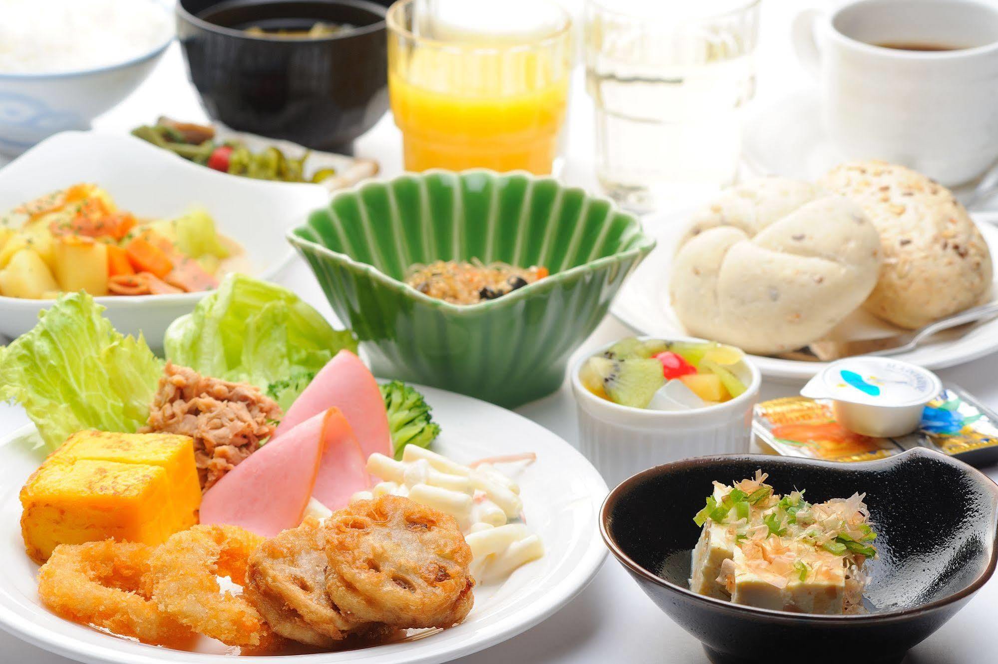 古贺站前路特酒店 酒店 3*